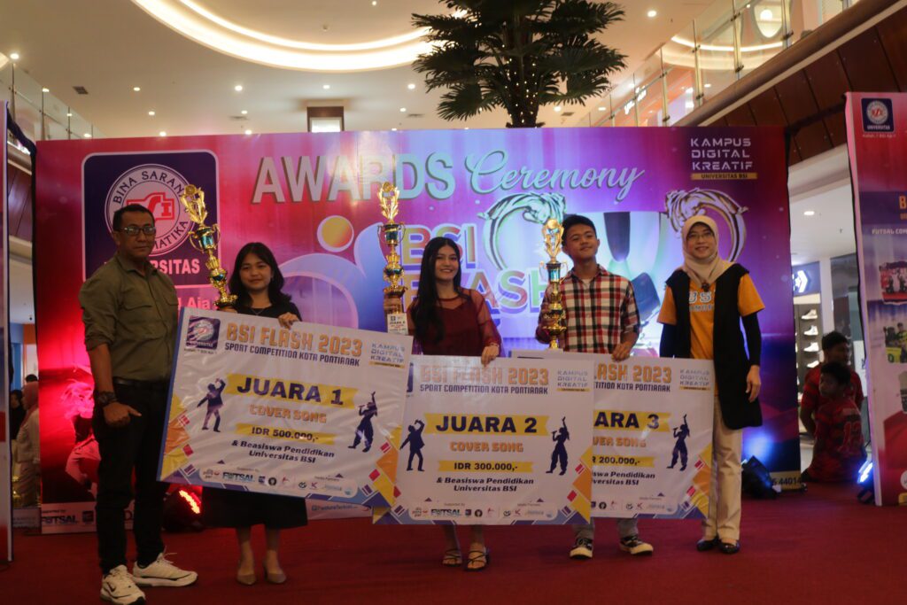 SMA Gembala Baik Juarai Cover Song BSI Flash 2023 Universitas BSI Kampus Pontianak