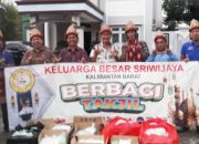 Keluarga Besar Sriwijaya Kalimantan Barat Berbagi 1000 Takjil Berkah Ramadhan