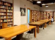Perpustakaan: Pusat Pengetahuan dan Peran Pustakawan yang Tak Terpisahkan