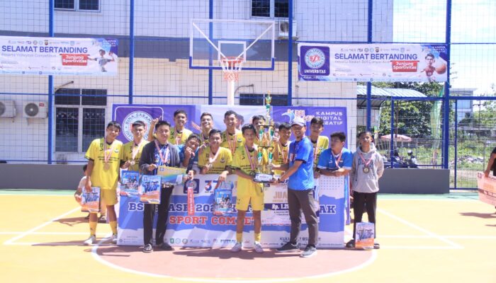 SMA Kemala Bhayangkari Raih Juara 1 Futsal di BSI Flash Competition 2025