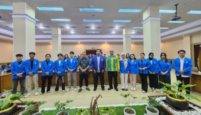 IT Bootcamp Fundamental Data Analyst Perkuat Kompetensi Mahasiswa Sistem Informasi di Era Digital