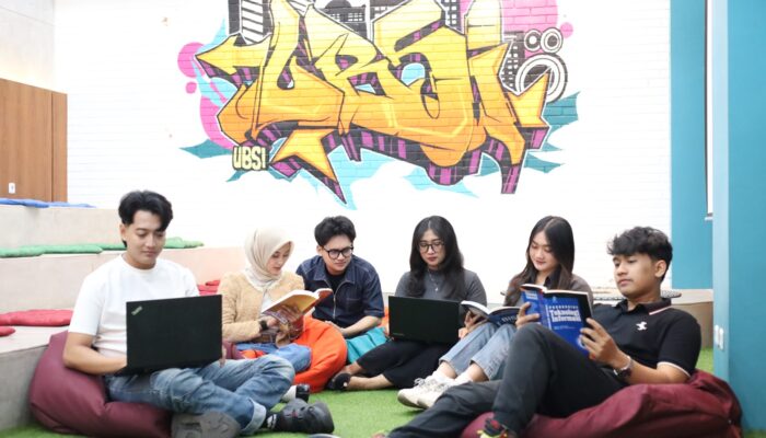 Bukan Sekadar Ngoding, Ini Alasan Informatika Jadi Jurusan Paling Dicari Saat Ini