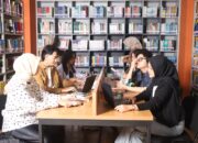 Hobi Ngonten Bisa Jadi Karier? Jurusan Penyiaran Punya Jawabannya