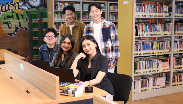 Gak Mau Karier Mid? Ini Jurusan yang Bikin Kamu Stand Out!