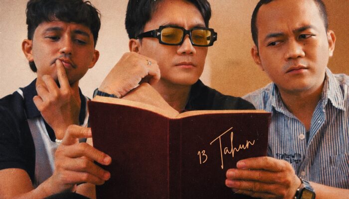 Peraukertas Mengeksplorasi Retrowave  di Single Baru “13 Tahun”