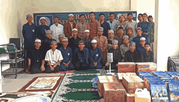 Ramadan Penuh Berkah, UBSI Kampus Pontianak Berbagi Santunan dan Ilmu untuk Pondok Pesantren Kanzul Khairaat
