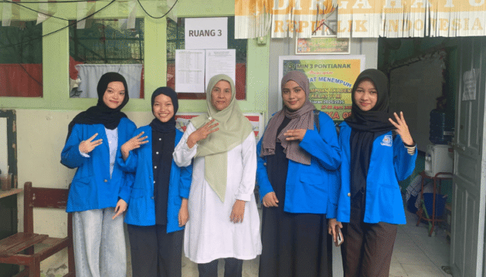 Mahasiswa UBSI Kampus Pontianak Tanamkan Etika Islami kepada Siswa MIN 3 Lewat Program Pengabdian Masyarakat