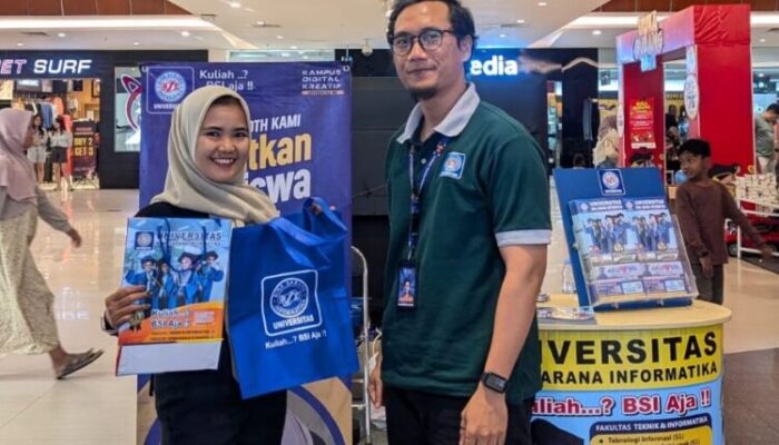 Masih Bingung Mau Kuliah di Mana? Mampir Dulu ke Open Booth UBSI Kampus Pontianak di Ayani Mega Mall