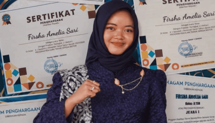Beasiswa 100 Persen UBSI Antar Lulusan Terbaik SMKN 1 Sandai Raih Pendidikan Tinggi Berkualitas
