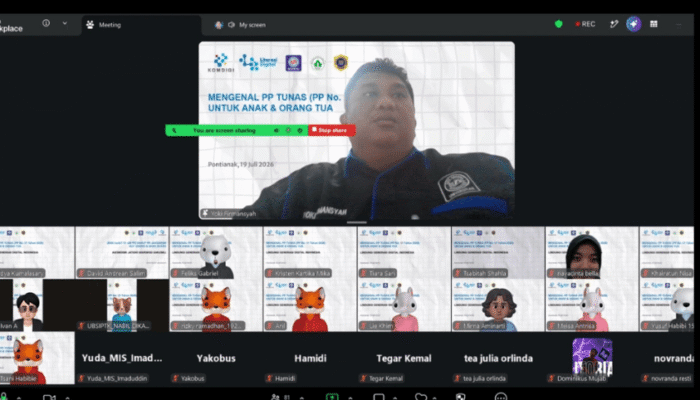 Dosen UBSI Gandeng BEM UBSI Kampus Pontianak dan MI Imaduddin Edukasi Orang Tua tentang Perlindungan Anak di Ruang Digital