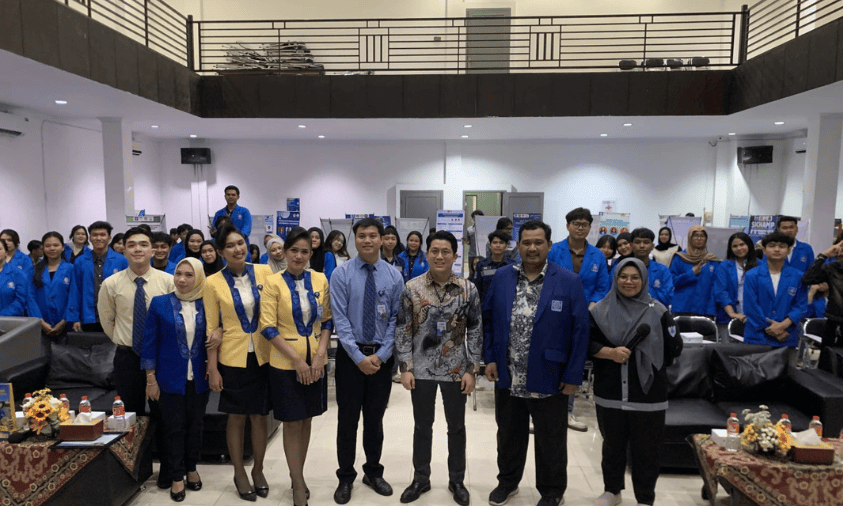 Seminar Karier