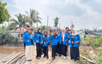 BSI Explore 2026 Tempuh Jalan Terjal dan Sungai Kapuas Menuju Desa Radak